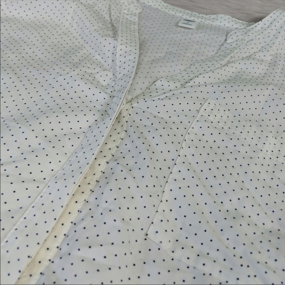 Causal Work or Sunday Shirt - Picture 2 of 3